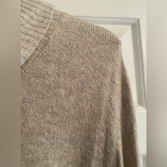 Jessica Simpson Poncho Style Cowl Neck Sweater Size S - Picture 2 of 6